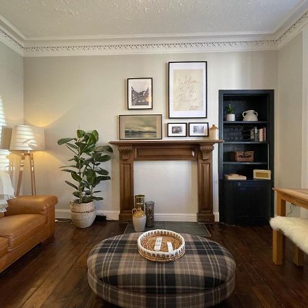The Old Shop, A Two Bed Flat In Inverkip Village Екстериор снимка